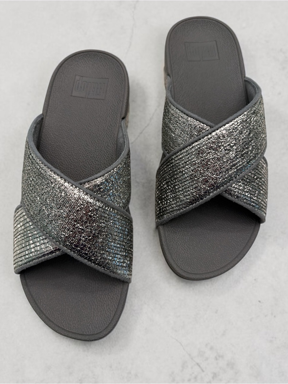 Fitflop Crisscross Metallic Slide Sandals - Shimmery Gray